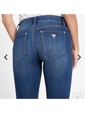 Guess Women' Sienna Curvy Mid-Rise Skinny Jeans